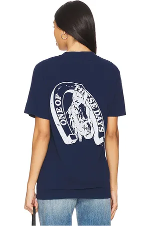 One Of These Days Camiseta lucky number 73 en color azul marino talla L en - Navy. Talla L (también en M, S, XL/1X).