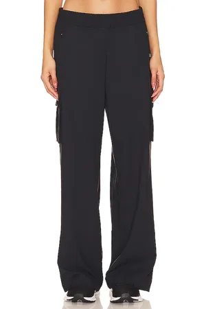 Beyond Yoga Pantalón city chic en color talla XL en - Black. Talla XL (también en L).
