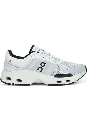 On Running Zapatillas deportivas cloudpulse en color gris talla 11.5 en - Grey. Talla 11.5 (también en 13, 7, 7.5, 9).
