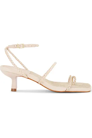 Schutz Sandalia kaya en color crema talla 10 en - Cream. Talla 10 (también en 6, 6.5, 7, 7.5, 8, 8.5, 9, 9.5).