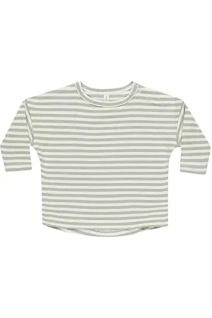 Quincy Mae Camiseta manga larga tee en color talla 18-24M en - Sage. Talla 18-24M (también en 2-3yr, 4-5yr).