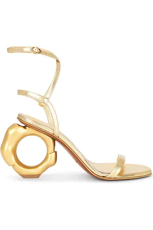 Cult Gaia Sandalia en latón circe en color oro metálico talla 37 en - Metallic Gold. Talla 37 (también en 40).