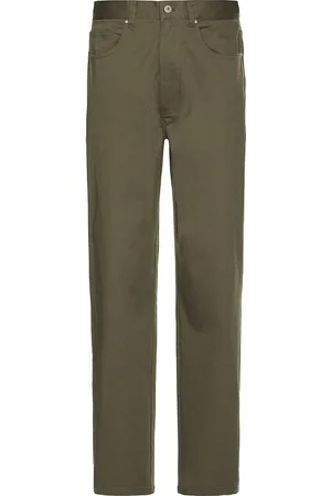 Barbour Lightweight stretch chino en color militar talla 30 en - Army. Talla 30 (también en 32, 34, 36).