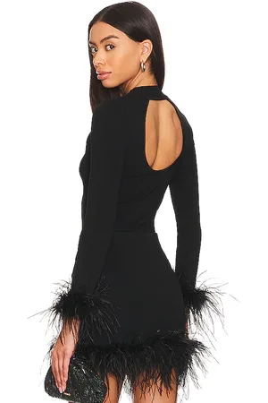ASTR Suéter con plumas keily en color talla L en - Black. Talla L (también en XL).