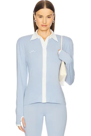 Rowen Rose Polo de manga larga en color bebe talla 36/2 en - Baby Blue. Talla 36/2 (también en 38/4).