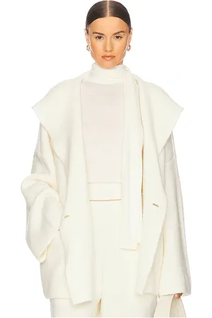 Helsa Abrigo olesa en color talla M en - . Talla M (también en XL).