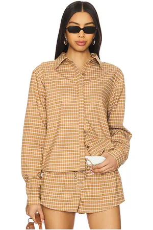 Lioness Camisa nirvana en color amarillo mostaza talla L en - Mustard. Talla L (también en M, S, XL, XS, XXL).