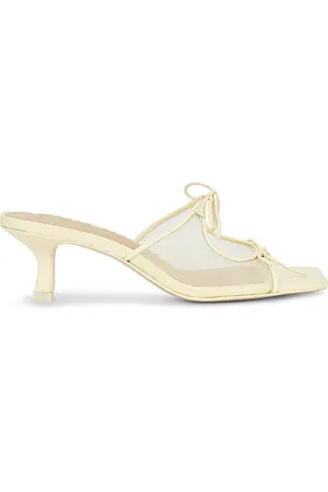 Cult Gaia Sandalia en allegra en color talla 38 en - Cream. Talla 38 (también en 39).