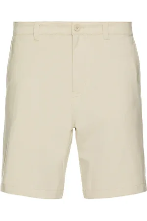 Travis Mathew Stretchknit short en color beige talla 30 en - Beige. Talla 30 (también en 32, 33, 34, 36).