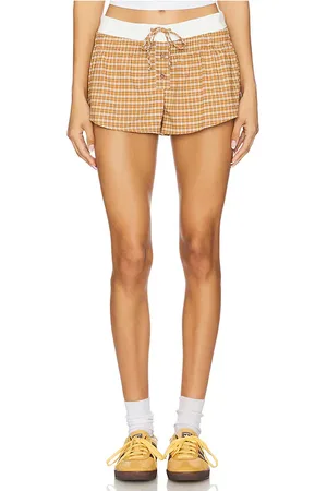 Lioness Nirvana short en color amarillo mostaza talla L en - Mustard. Talla L (también en M, S, XL, XS, XXS).