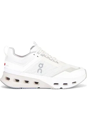 On Running Zapatilla deportiva cloudnova x en color blanco talla 10 en - White. Talla 10 (también en 10.5, 11, 6.5, 7, 7.5, 8, 8.5, 9, 9.5)