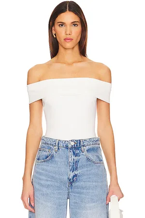 ASTR Body mavey en color talla L en - White. Talla L (también en M).