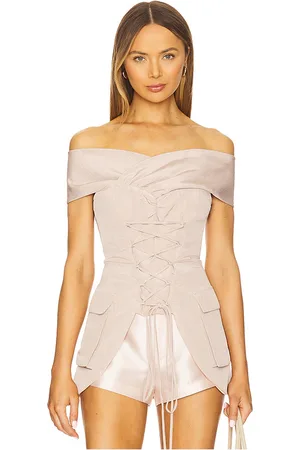 KIM SHUI Off shoulder tie top en color taupe talla L en - Taupe. Talla L (también en M, S, XS).