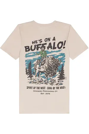 Sendero Provisions Camiseta buffalo en color crema talla L en - Cream. Talla L (también en M, S, XL/1X).