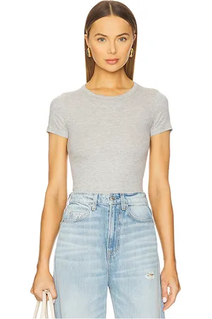 GRLFRND Camiseta baby tee en color gris talla L en - Grey. Talla L (también en M, S, XL, XS, XXS).