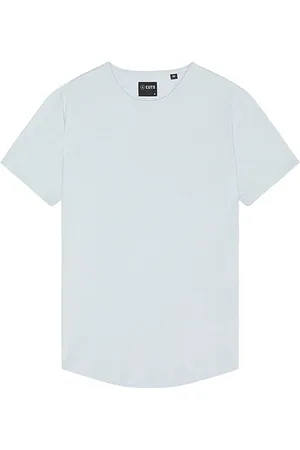 Cuts Camiseta en color bebe azul talla L en - Baby Blue. Talla L (también en M, XL/1X).