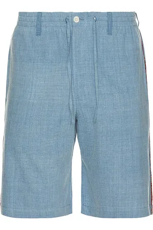 Kardo Kobe shorts en color bebe azul talla L en - Baby Blue. Talla L (también en M, S, XL/1X).