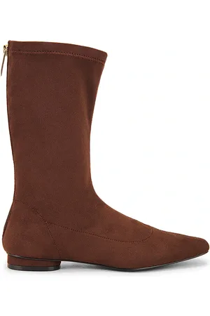 WeWoreWhat Bota plana puntiaguda en color marrón talla 36 en - Brown. Talla 36 (también en 37).