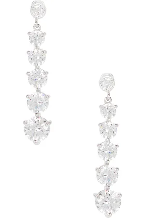 Shashi Aretes de tenis graduated en color metálico talla all en - Metallic Silver. Talla all.