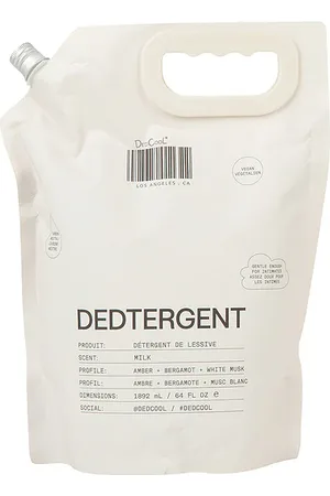 Dedcool Bolsa recargable de detergente tipo leche. dedtergent milk refill bag en color belleza: na talla all en N/A - Beauty: NA. Talla all.