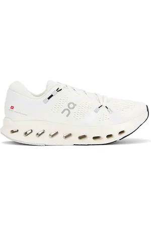 On Running Zapatillas deportivas cloudsurfer en color blanco talla 10 en - White. Talla 10 (también en 10.5, 11, 11.5, 12, 8.5, 9).