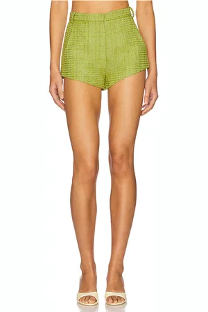 Amanda Uprichard X revolve kelso shorts en color verde talla L en - Green. Talla L (también en XL, XS).