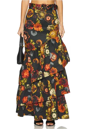Cara Cara Falda maxi priya en color negro talla 10 en - Black. Talla 10 (también en 2).