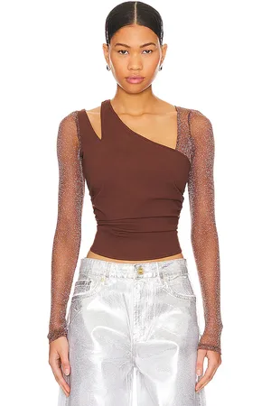 Free People X revolve janelle layered top en color chocolate talla M en - Chocolate. Talla M (también en XS).