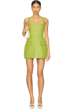 Amanda Uprichard X revolve bethany skort romper en color verde talla L en - Green. Talla L (también en M, S, XL, XS).