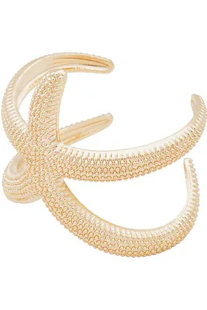 Ettika Brazalete en color oro metálico talla all en - Metallic Gold. Talla all.