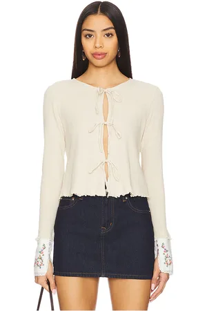 Free People Blusa dipped en floral en color beige talla L en - Beige. Talla L (también en XL).