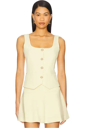 Generation Love Beatriz crepe top en color amarillo talla L en - Yellow. Talla L (también en M, S, XL, XS).