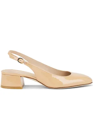 Stuart Weitzman Pantunfla maeve en color beige talla 10 en - Beige. Talla 10 (también en 6.5, 7.5, 8, 8.5).
