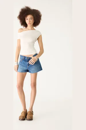 Stradivarius Camiseta cuello asimétrico 24