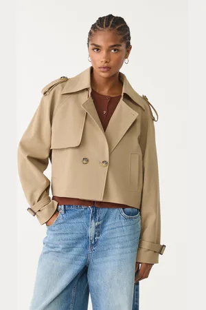 Stradivarius Trench fluida corta vestir 30