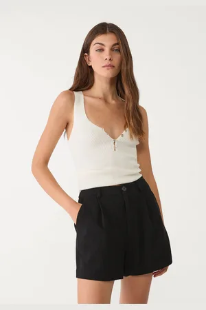 Stradivarius Short fluido pliegues con lino 30