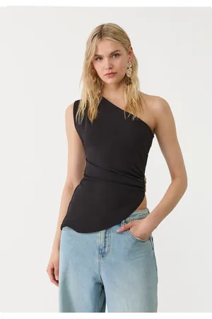 Stradivarius Top asimétrico hebilla 24