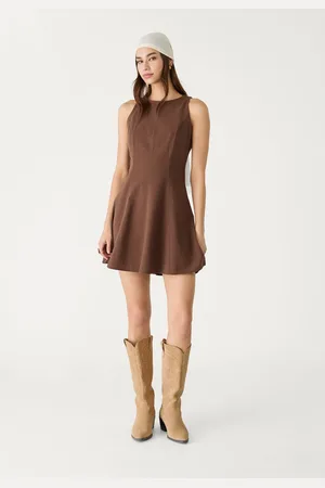 Stradivarius Vestido corto fluido 30