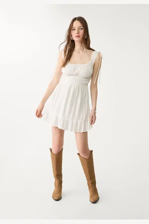 Stradivarius Vestido corto fluido 26