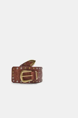Stradivarius Cinturón ancho multi tachas 70