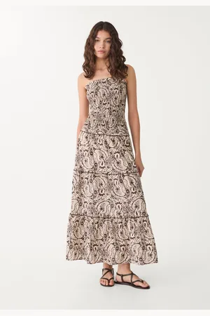 Stradivarius Vestido midi fluido estampado 24