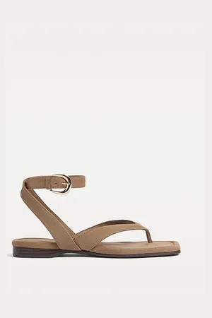 Stradivarius Sandalias planas textura 24