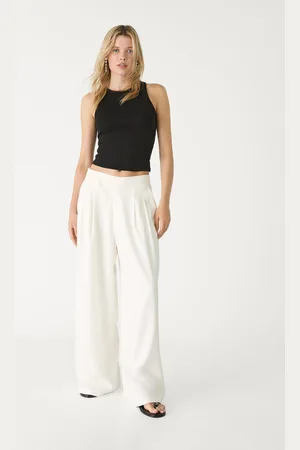 Stradivarius Top básico nadadora 28