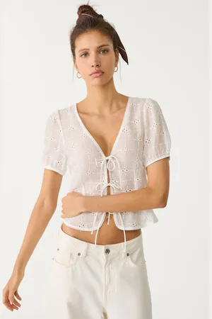 Stradivarius Blusa fluida nudos bordada 26