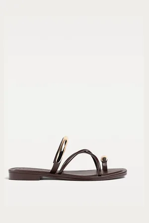 Stradivarius Sandalias planas detalle metálico 23½