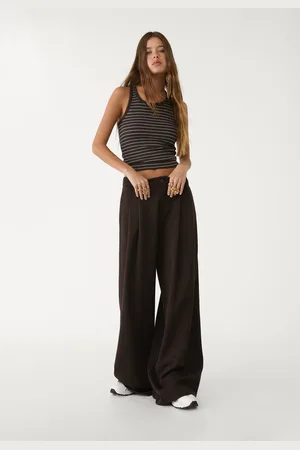 Stradivarius Pantalón vestir wide leg pinzas 32