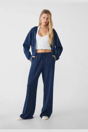 Stradivarius Pantalón wide leg tacto suave raya lateral 26