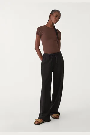 Stradivarius Pantalón jogger wide leg 24