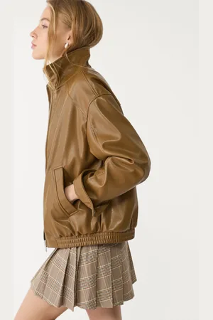 Stradivarius Cazadora oversize efecto piel 30