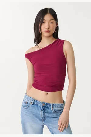 Stradivarius Camiseta corta asimétrica frunce 30